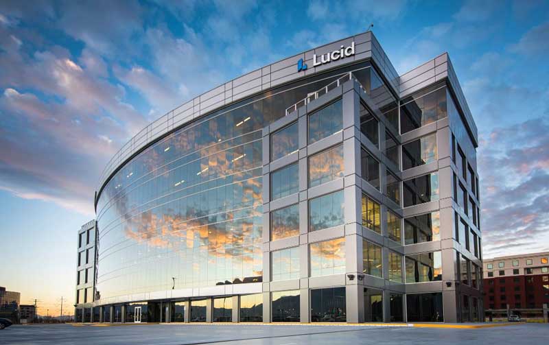 Breaking Down All Walls to Foster Greater Work Collaboration