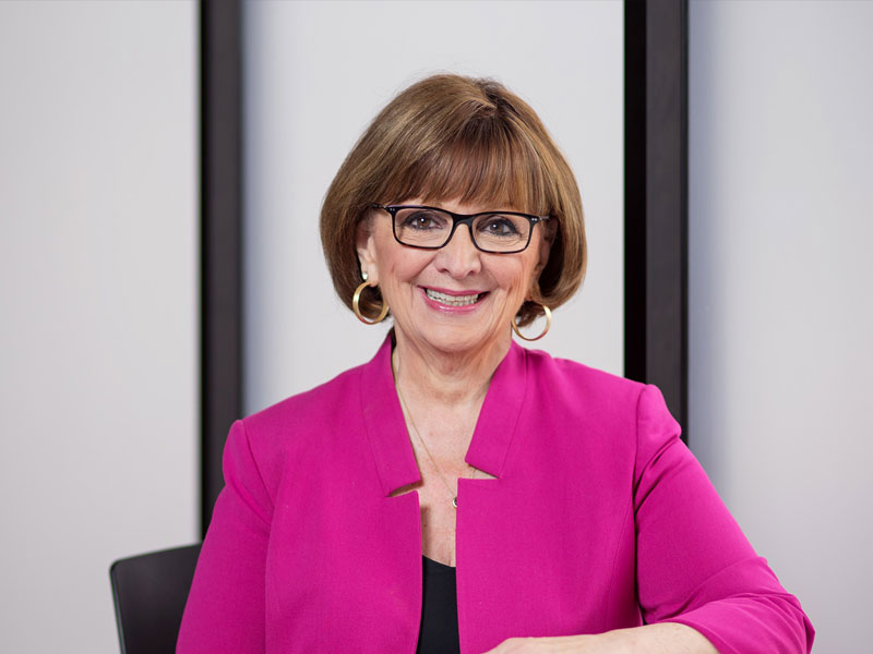 Proactively Recruit Passive Candidates